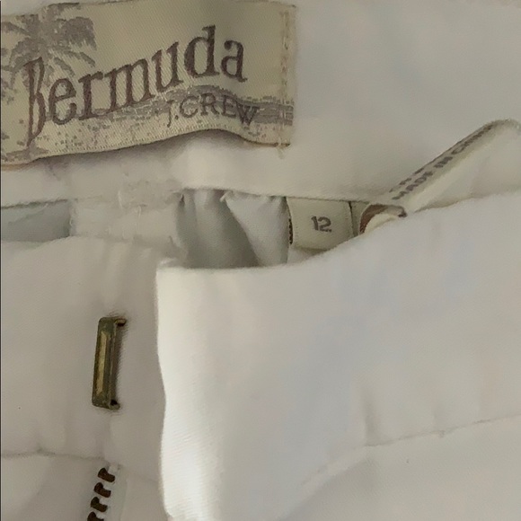 2 pairs of J Crew Bermuda shorts in pink and white - Picture 4 of 4